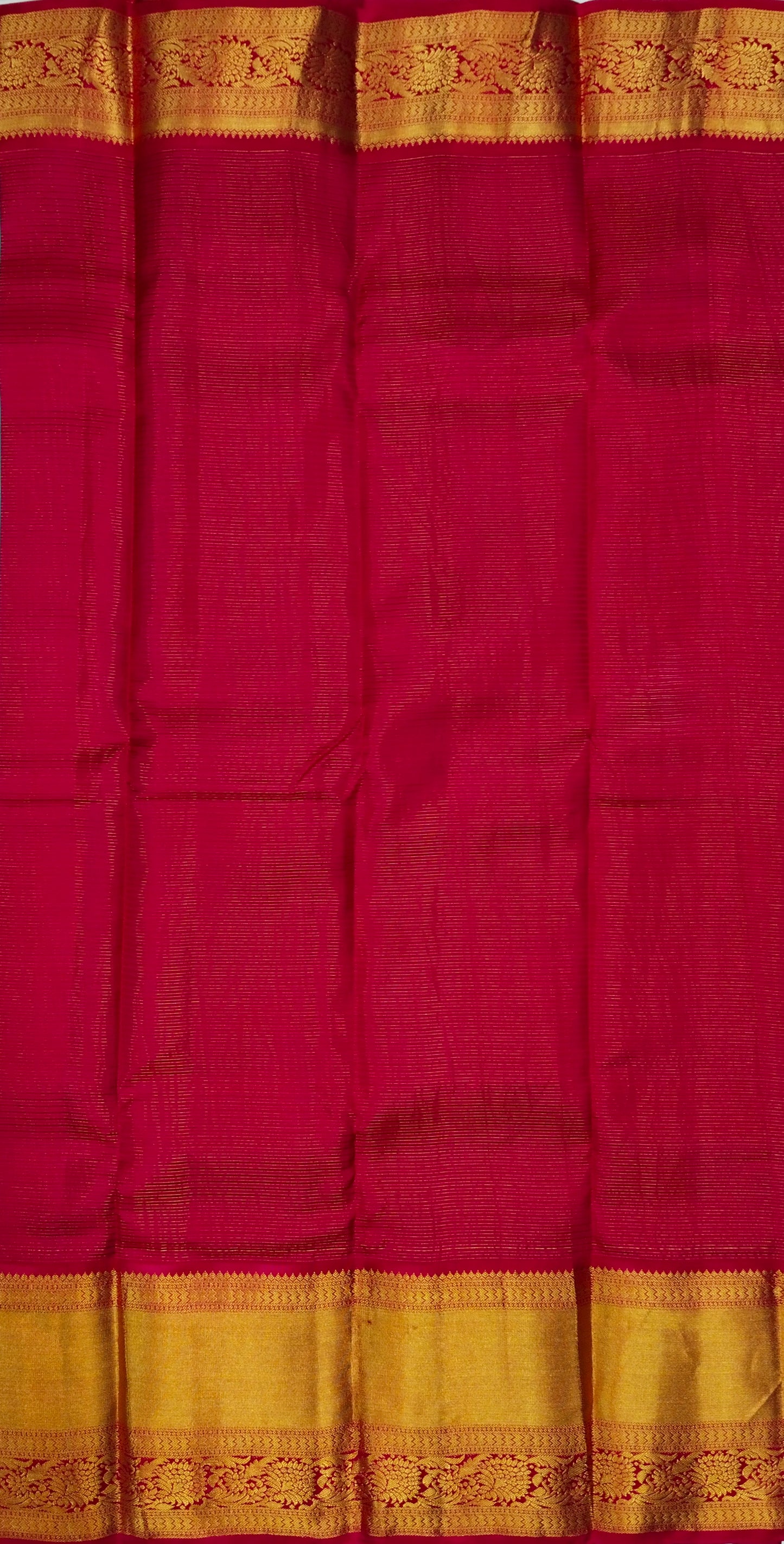 Pure handloom kancheepuram silk saree with small checks design and contrast blouse and rich pallu and border-veena silk