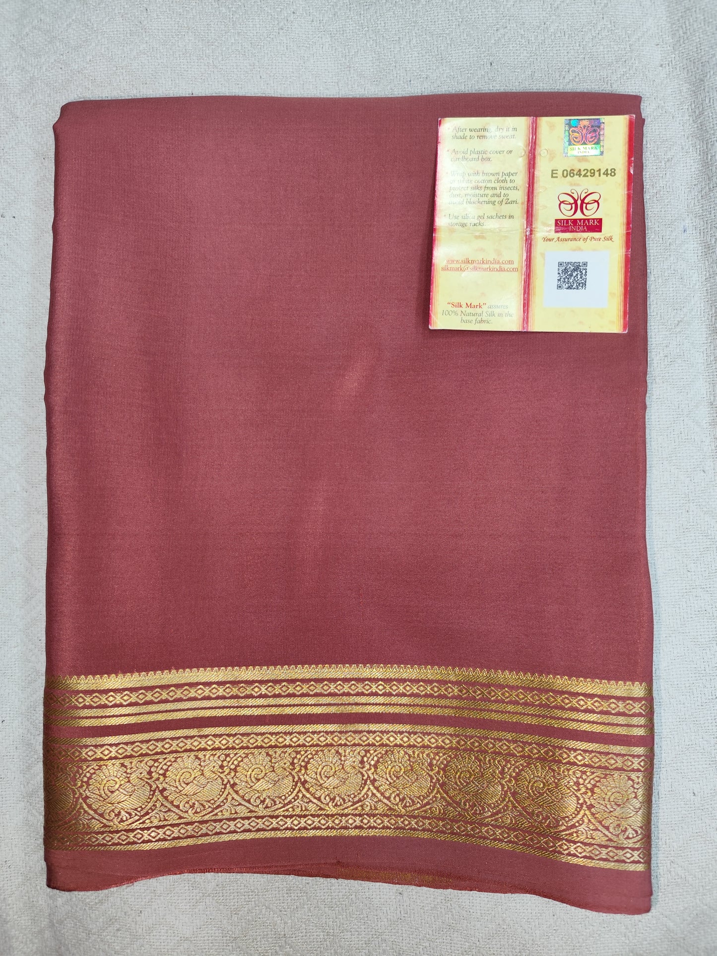 Pure Mysore Crepe Silk Saree with Elegant Zari Border – Veena Silk