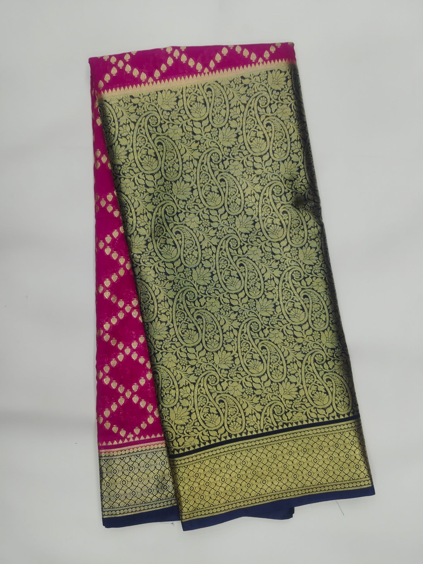 Semi Mysore Silk Crepe Saree with Long Broked Gold Zari Border & Rich Pallu-veena silk
