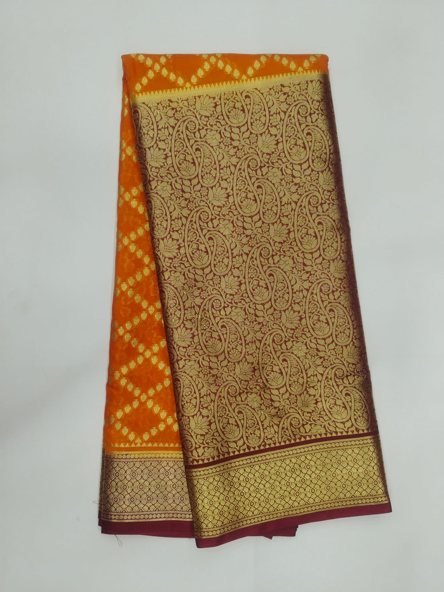 Semi Mysore Silk Crepe Saree with Long Broked Gold Zari Border & Rich Pallu-veena silk