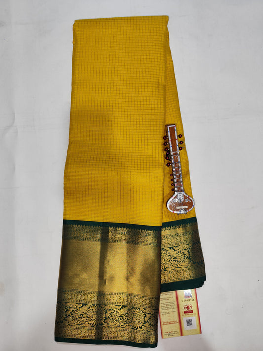 Pure handloom kancheepuram silk saree with small checks design and contrast blouse and rich pallu and border-veena silk