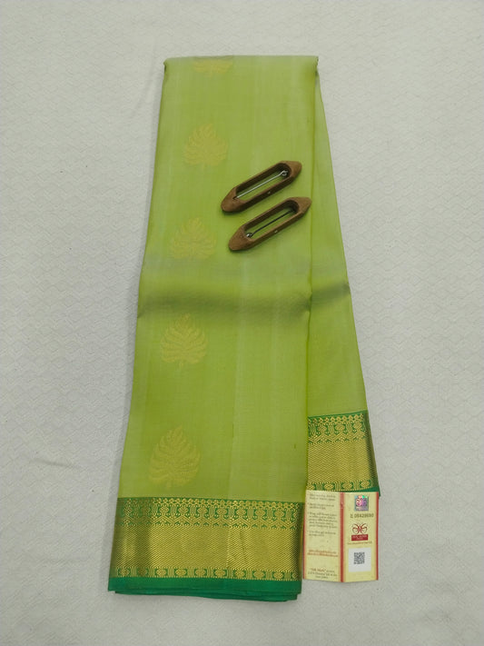 Pure Kanchipuram Silk Saree with Gold Leaf Motifs & Zari Border - Festive Elegance-veena silk