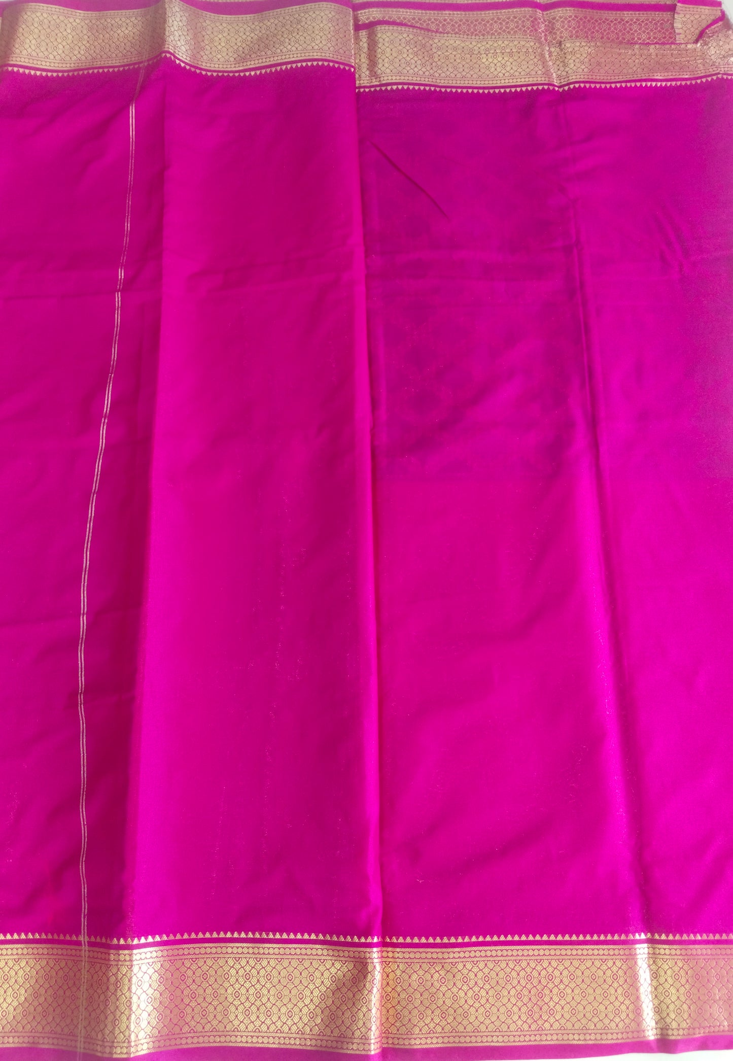 Semi Mysore Silk Crepe Saree with Long Broked Gold Zari Border & Rich Pallu-veena silk