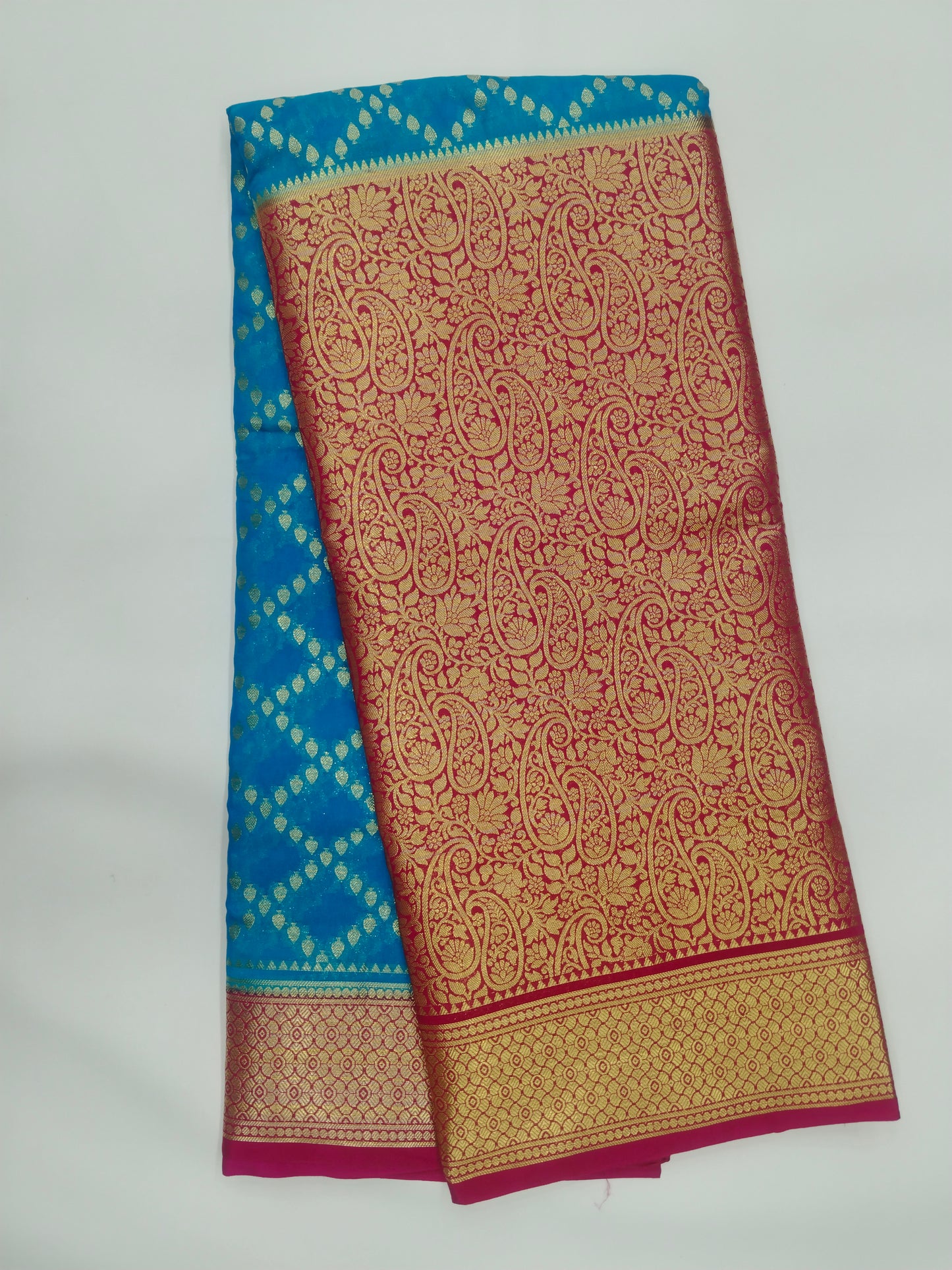 Semi Mysore Silk Crepe Saree with Long Broked Gold Zari Border & Rich Pallu-veena silk